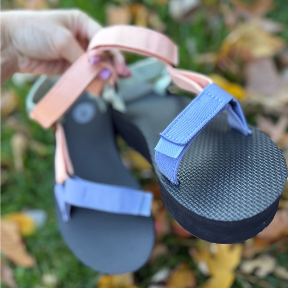 TEVA SHERBERT MULTI FLATFORM UNIVERSAL PLATFORM SANDALS, WOMEN US 7/ EUR 38 - Picture 9 of 10